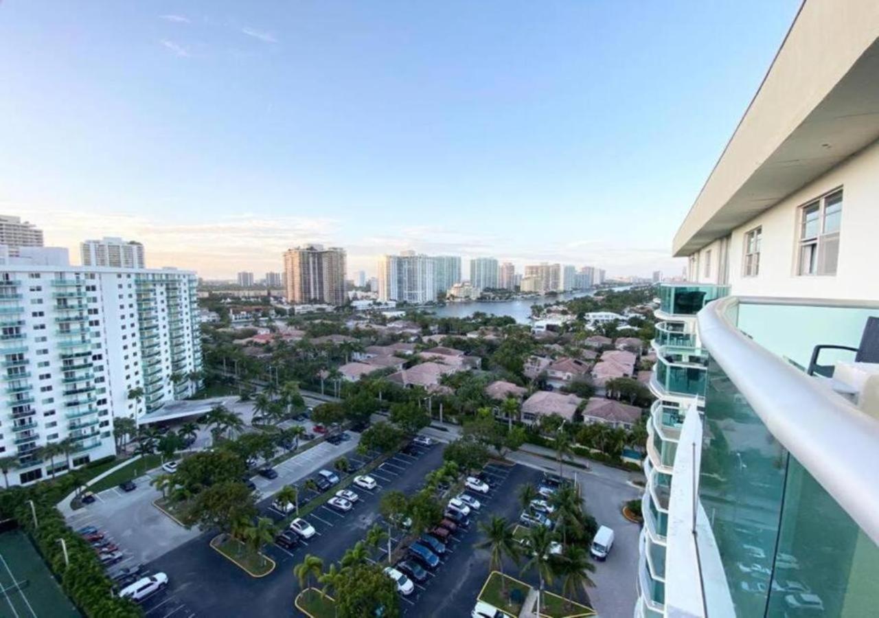 Zen Vacation Rentals Modern Penthouse Across Ocean Miami Beach Ngoại thất bức ảnh